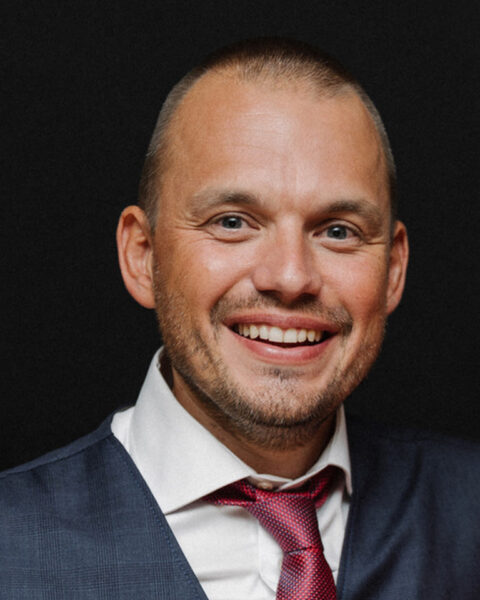 muehmel-elektro_0002_CM_portrait